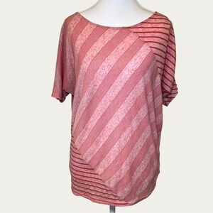 Energie Diagonal Striped Red and Pink‎ Tee Women’s Size Medium